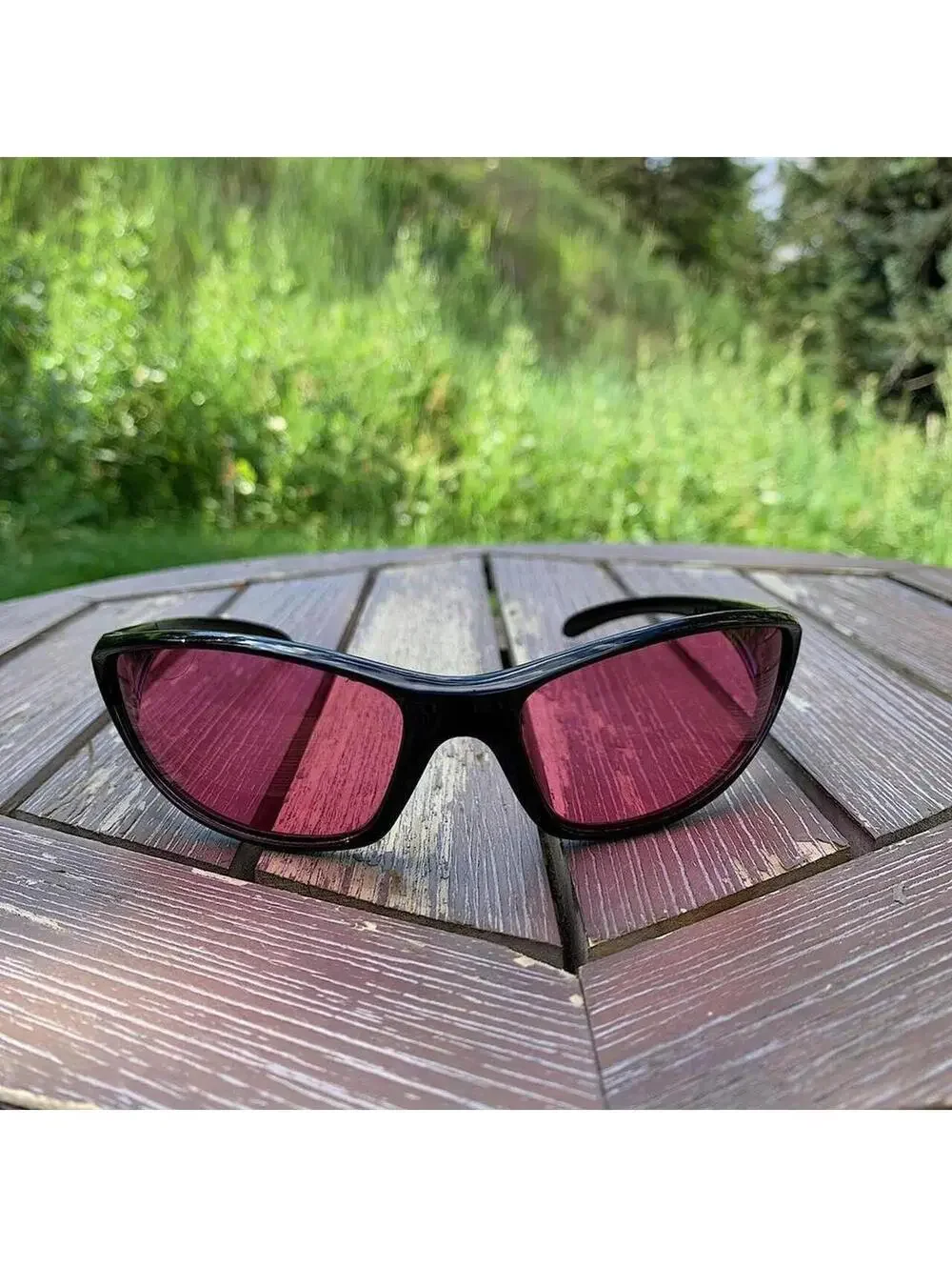 Cyber Grunge y2k 2000s Black Vented Sport futuristic style surfer raspberry